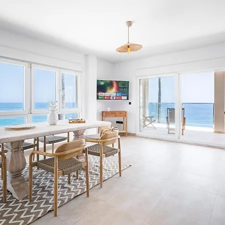 Oceanfront Penthouse Apartamento Alicante