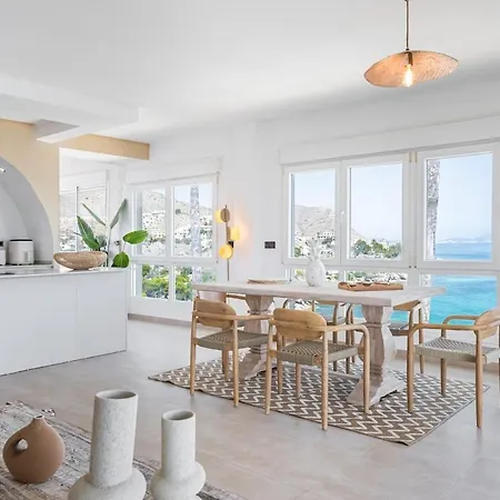 Oceanfront Penthouse *